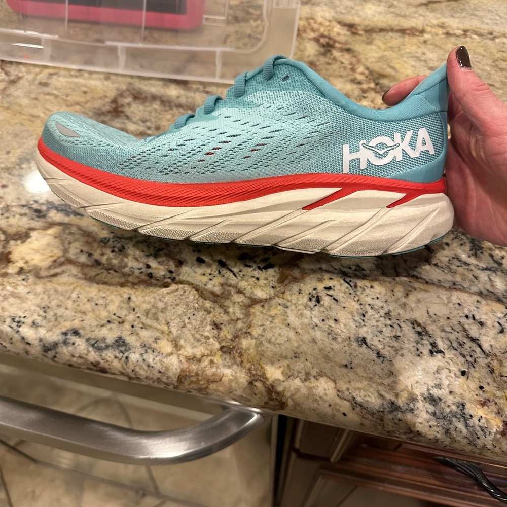 Women’s Clifton 8 running shoe